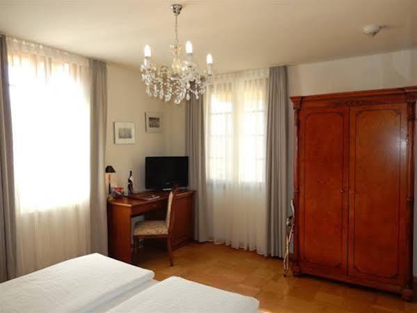 Hotel Rathausgloeckel Баден-Баден Экстерьер фото